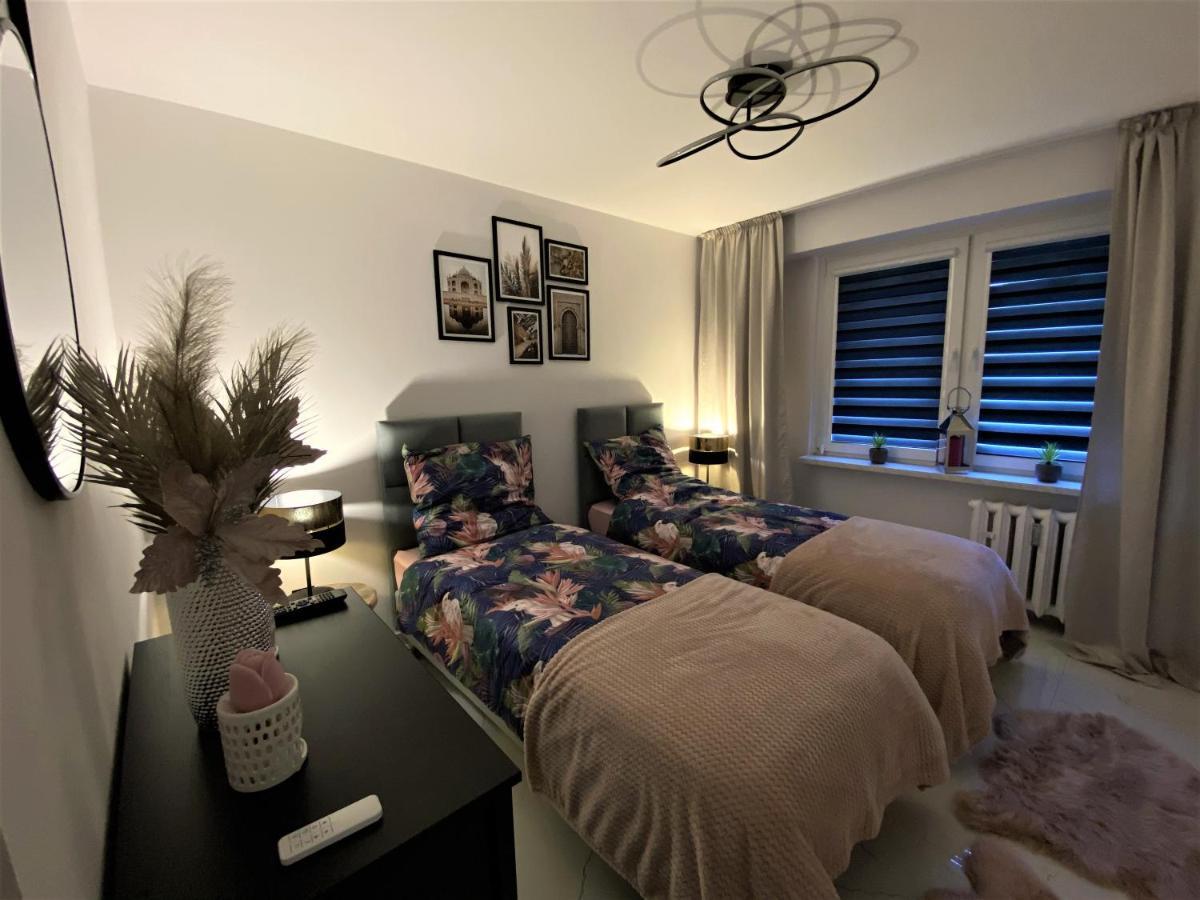 Apartament Zielona Nad Sanem Apartment Sanok Bagian luar foto