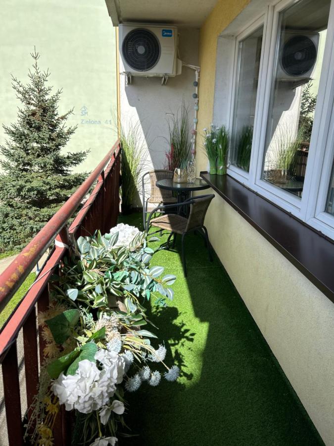 Apartament Zielona Nad Sanem Apartment Sanok Bagian luar foto